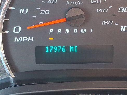 Used 2024 Chevrolet Express 2500 w/ Driver Convenience Package image 16