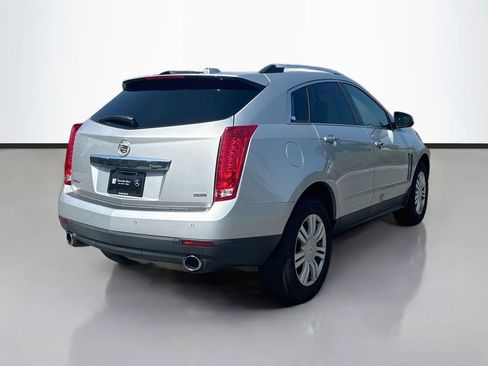 Used 2016 Cadillac SRX Luxury FWD image 3