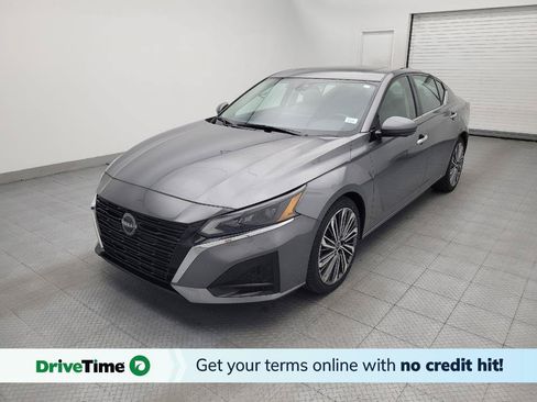 Used 2023 Nissan Altima 2.5 SL FWD image 1