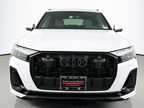 Used 2025 Audi Q7 3.0T Premium Plus w/ Premium Plus Package AWD/4WD image 2