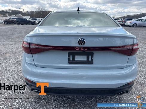 Used 2025 Volkswagen Jetta GLI Autobahn image 4