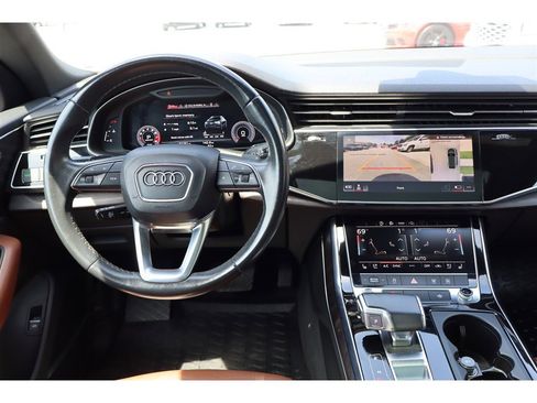 Used 2021 Audi Q8 Premium Plus w/ Premium Plus Package AWD/4WD image 25
