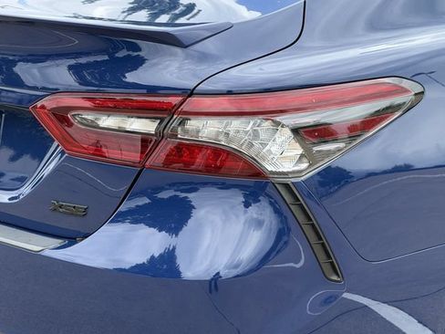 Used 2023 Toyota Camry XSE FWD image 7