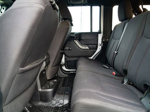 Used 2014 Jeep Wrangler Unlimited Sport AWD/4WD image 19