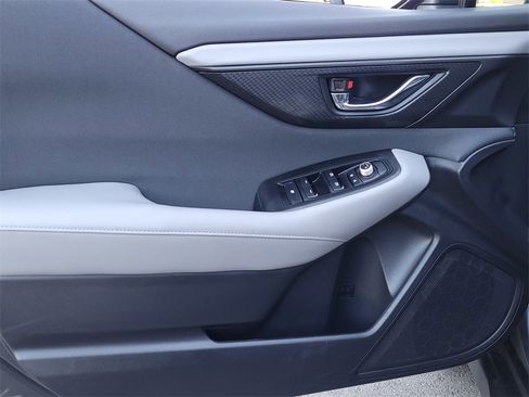 Used 2024 Subaru Outback Premium image 11