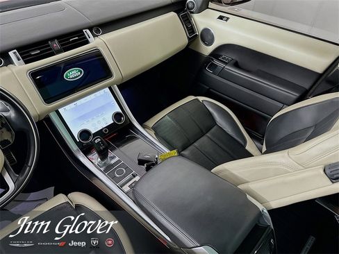 Used 2019 Land Rover Range Rover Sport HSE Dynamic image 19