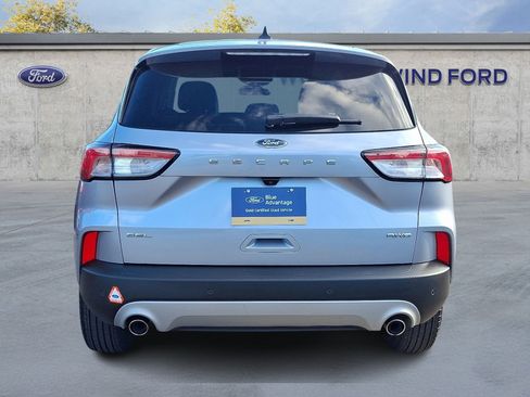 Certified 2022 Ford Escape SEL image 5