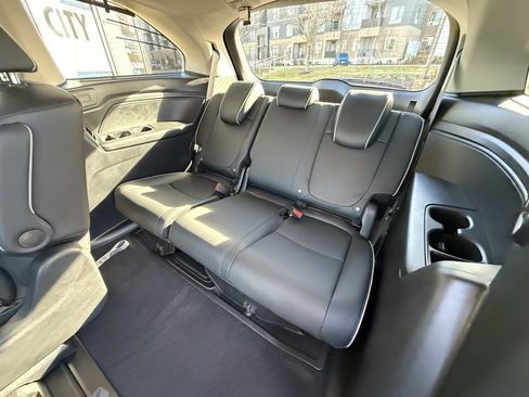 Used 2026 Honda Odyssey Touring image 10