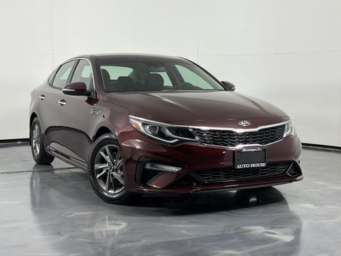 Used 2019 Kia Optima LX FWD image 2