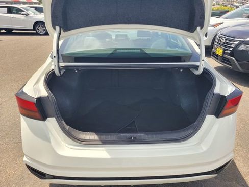 Used 2021 Nissan Altima 2.5 S FWD image 11
