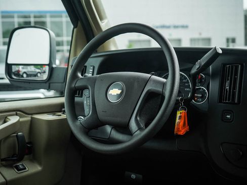 New 2025 Chevrolet Express 3500 w/ Driver Convenience Package image 16