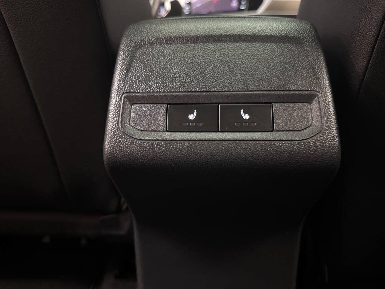 Used 2020 Volkswagen Jetta SEL Premium FWD image 24