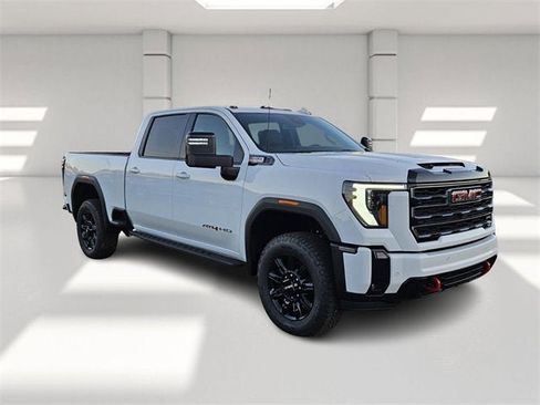 New 2026 GMC Sierra 2500 AT4 image 7