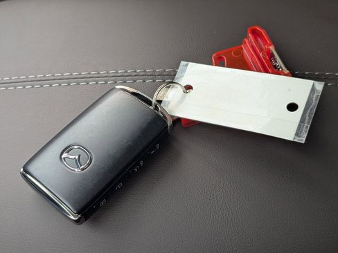 New 2025 MAZDA CX-30 2.5 Turbo w/ Premium Plus Pkg image 33