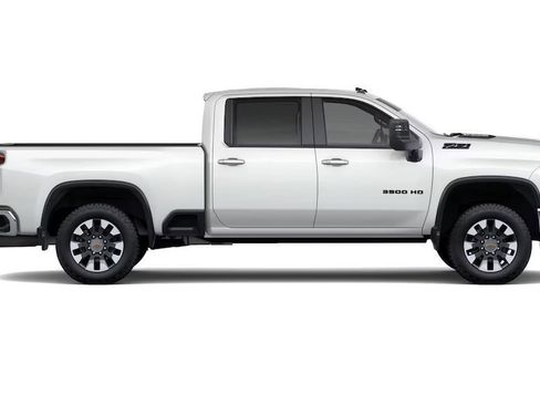 New 2026 Chevrolet Silverado 3500 LT w/ True North Edition image 4