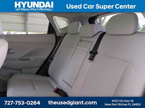 Used 2025 Hyundai Kona SEL FWD image 14
