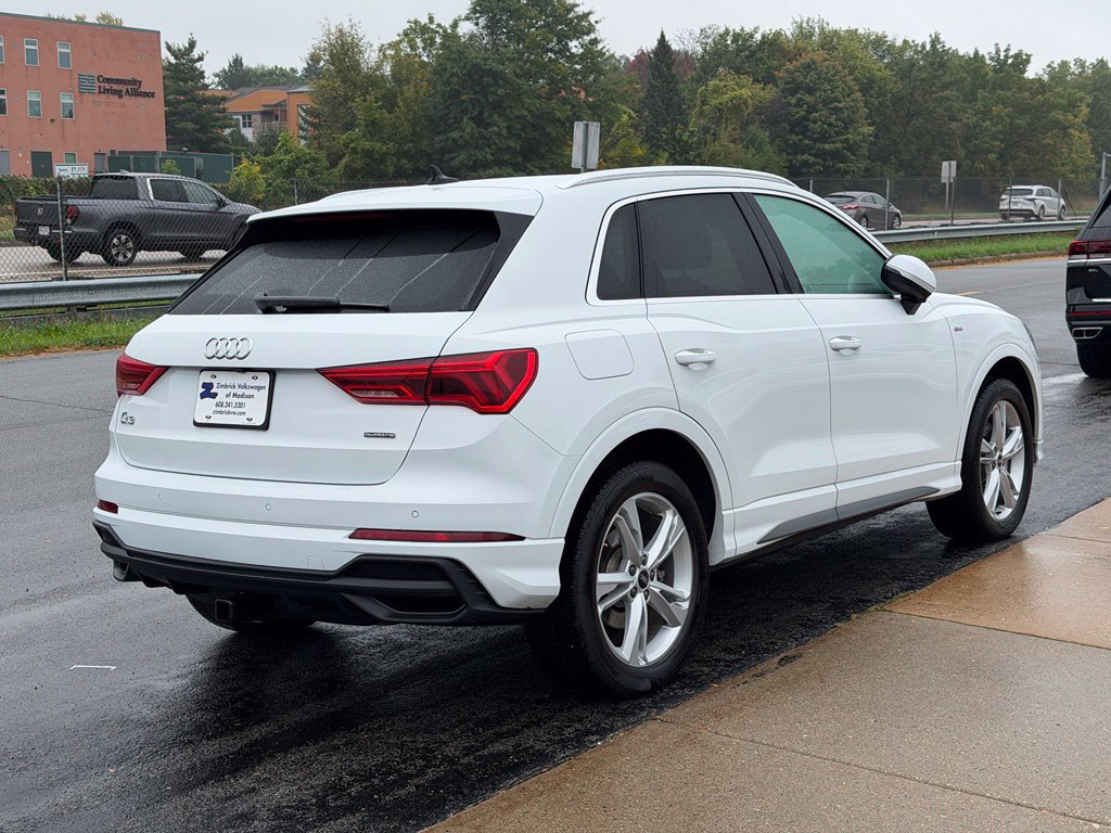 Used 2021 Audi Q3 2.0T Premium Plus w/ Premium Plus Package AWD/4WD image 3