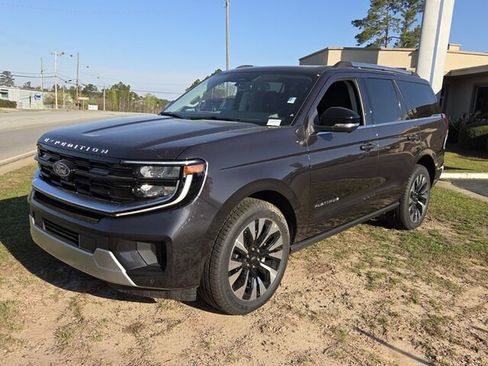 New 2026 Ford Expedition Platinum w/ Driver's Package AWD/4WD image 3