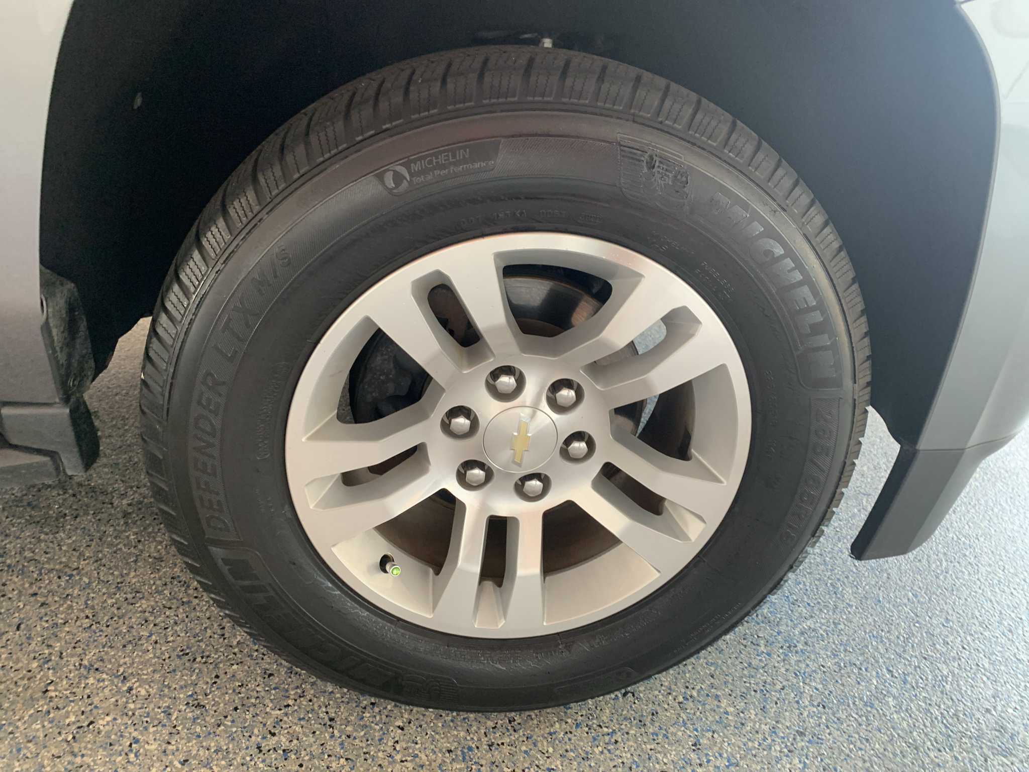Used 2020 Chevrolet Tahoe LS AWD/4WD image 36