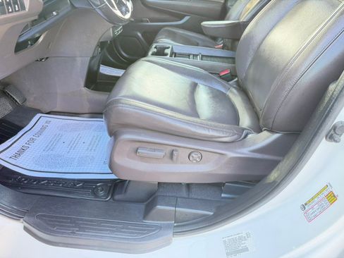 Used 2018 Honda Odyssey Touring image 13