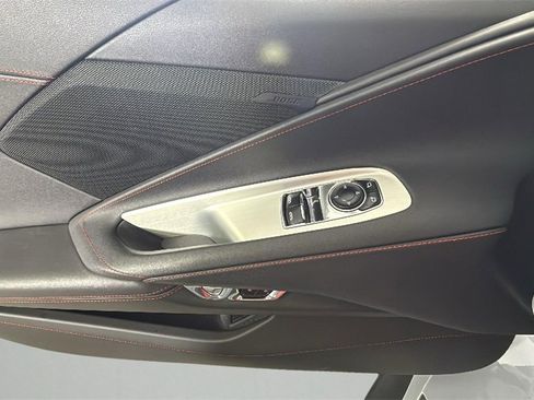 Used 2023 Chevrolet Corvette Stingray Coupe w/ Z51 Performance Package image 23