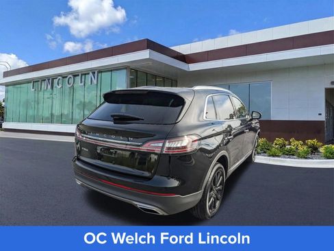 Certified 2023 Lincoln Nautilus Reserve w/ Monochromatic Package AWD/4WD image 5