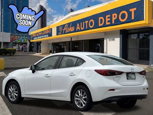 Used 2016 MAZDA MAZDA3 i Sport w/ Preferred Equipment Package FWD image 3