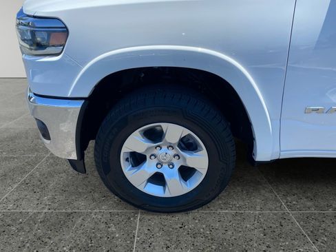 Used 2025 RAM 1500 Big Horn AWD/4WD image 14