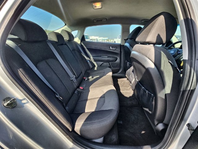 Used 2018 Kia Optima LX FWD image 25