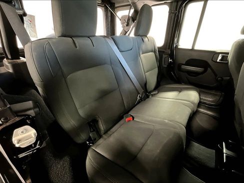 Used 2023 Jeep Wrangler Sport image 34