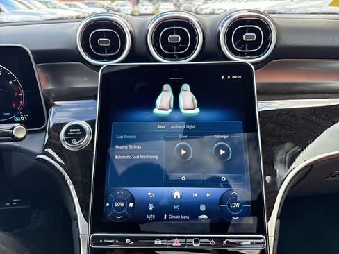 Certified 2026 Mercedes-Benz GLC 300 4MATIC image 36