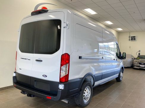 New 2026 Ford Transit 250 148 Medium Roof Extended AWD w/ Exterior Upgrade Package image 9