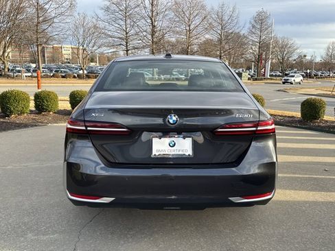 Certified 2025 BMW 530i xDrive image 4