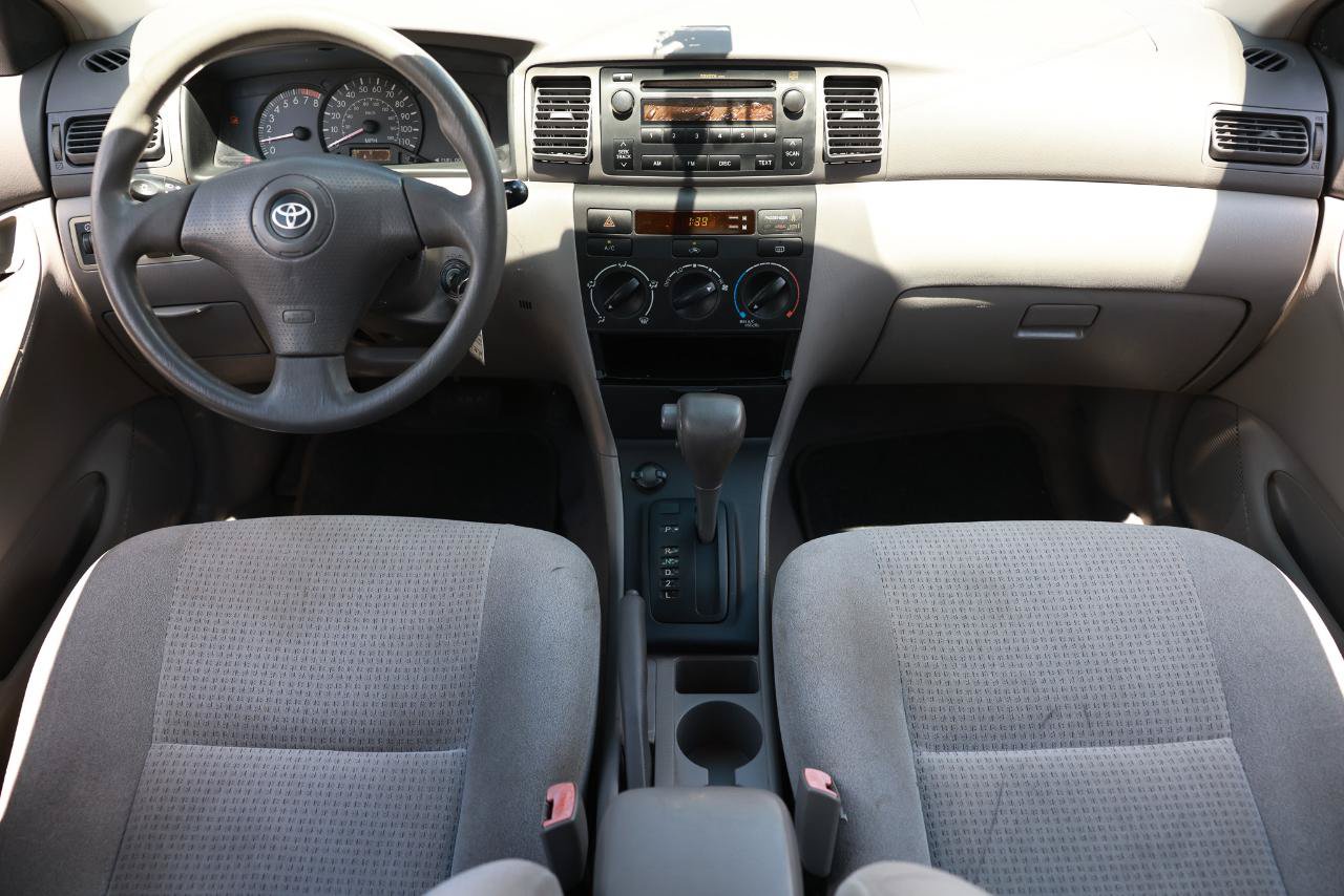 Used 2006 Toyota Corolla CE w/ Upgrade Pkg FWD image 2