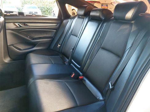 Used 2022 Honda Accord Sport image 13