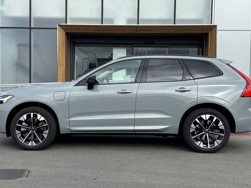New 2026 Volvo XC60 T8 Ultra w/ Protection Package AWD/4WD image 5