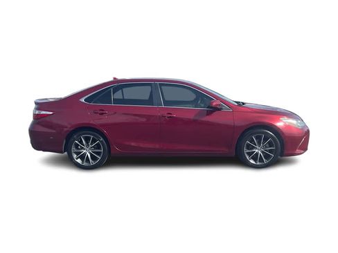 Used 2017 Toyota Camry XSE image 4
