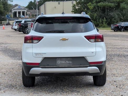 Certified 2024 Chevrolet TrailBlazer LT w/ LT Cold Weather Package FWD image 4