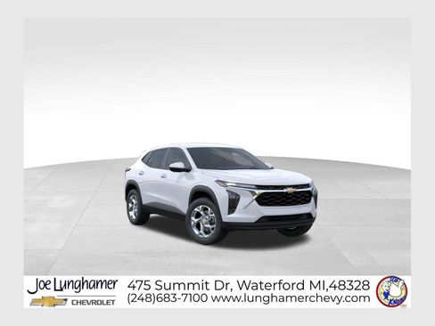 New 2026 Chevrolet Trax LS w/ LS Convenience Package FWD image 1