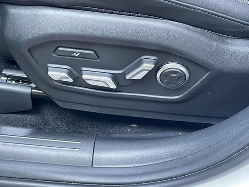 Used 2024 Hyundai Santa Fe Calligraphy FWD image 15