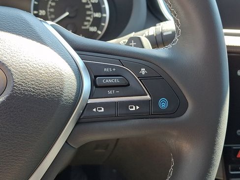 Certified 2023 INFINITI QX50 Luxe AWD/4WD image 21