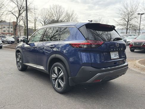 Certified 2023 Nissan Rogue SL w/ SL Premium Package image 3