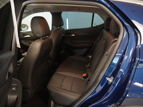 Used 2023 Buick Encore GX Essence FWD image 20