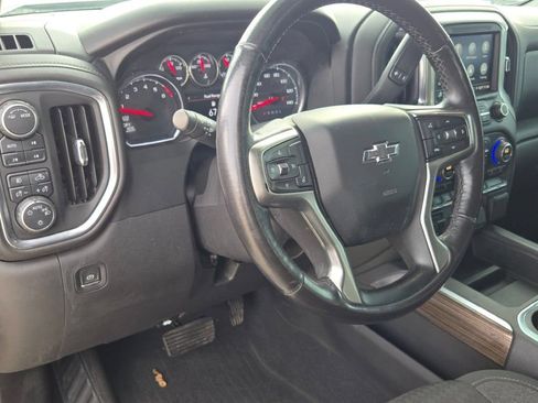 Used 2021 Chevrolet Silverado 1500 LT Trail Boss w/ Convenience Package II AWD/4WD image 25