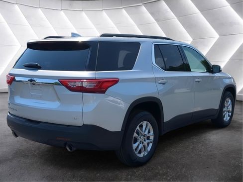 Used 2020 Chevrolet Traverse LT AWD/4WD image 5