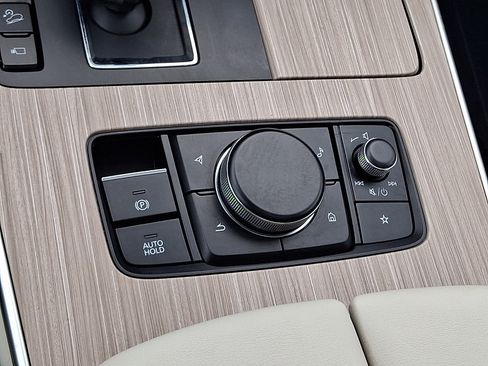 Certified 2024 MAZDA CX-90 Plug-In Hybrid w/ Premium Plus AWD/4WD image 32