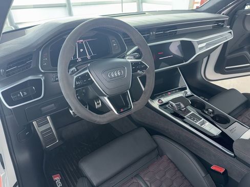 Used 2025 Audi RS 6 performance image 12
