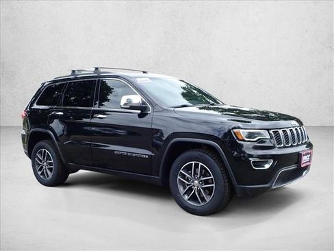 Used 2018 Jeep Grand Cherokee Limited w/ Luxury Group II AWD/4WD image 5