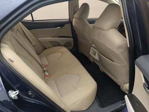 Used 2022 Toyota Camry LE FWD image 19