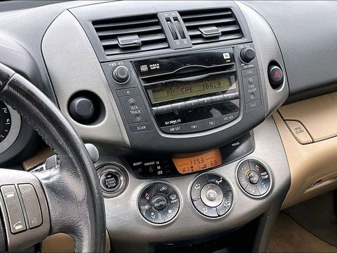 Used 2010 Toyota RAV4 Limited image 9